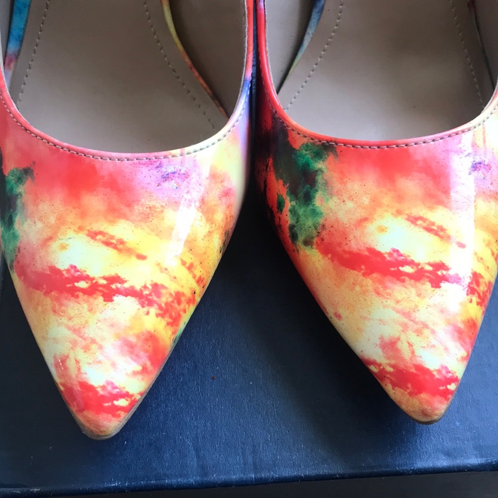 🚫🚫SOLD🚫🚫Heels - Picture 3 of 5